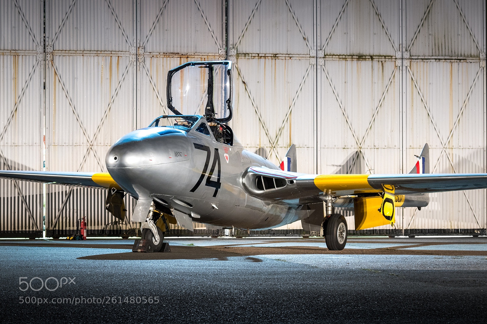 Canon EOS 7D Mark II sample photo. De havilland vampire t11 photography