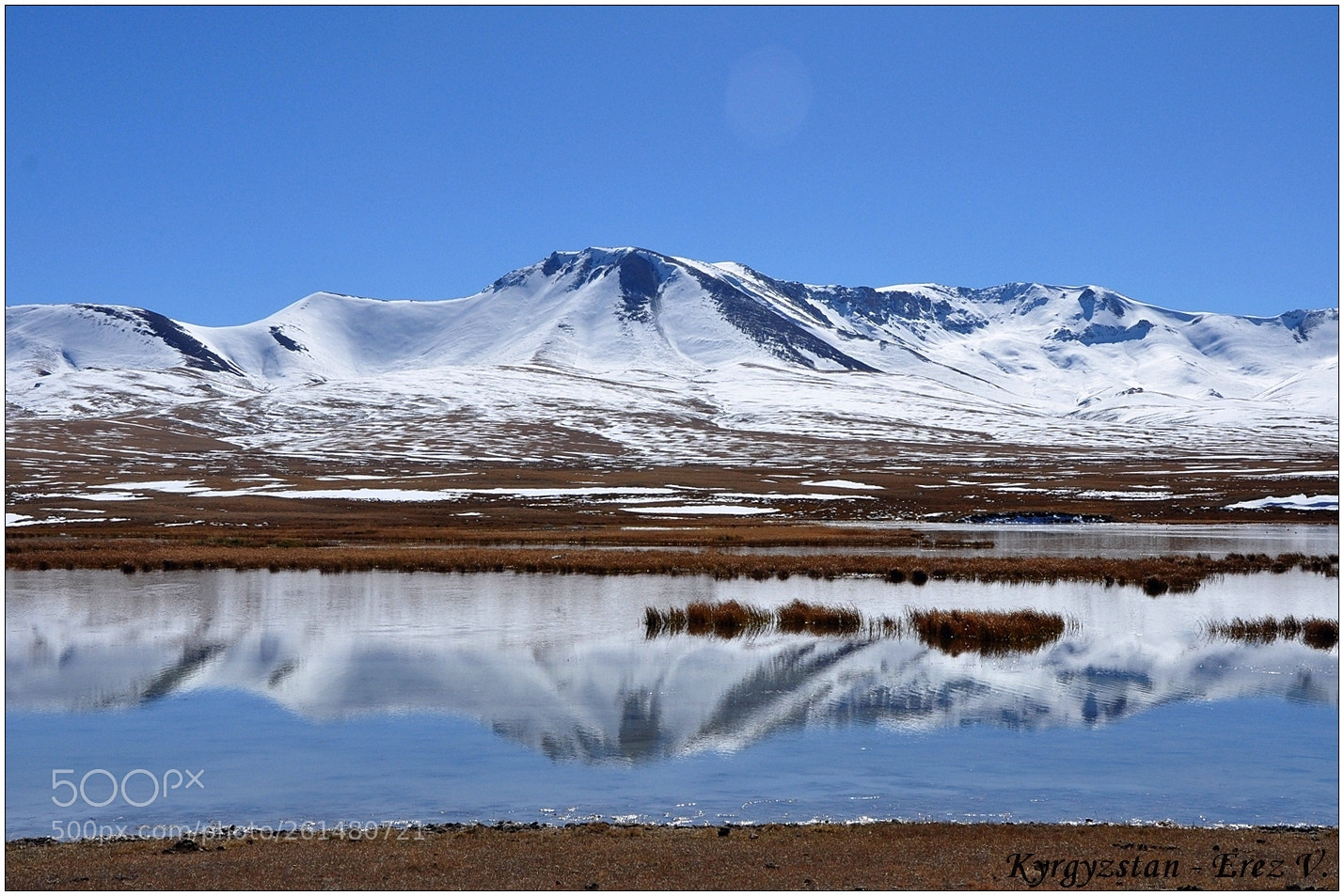 Nikon D90 sample photo. Jeep trek - reflection photography