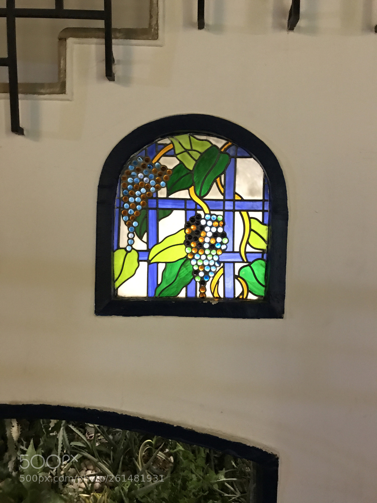 Apple iPhone 7 sample photo. Stained glass under the photography