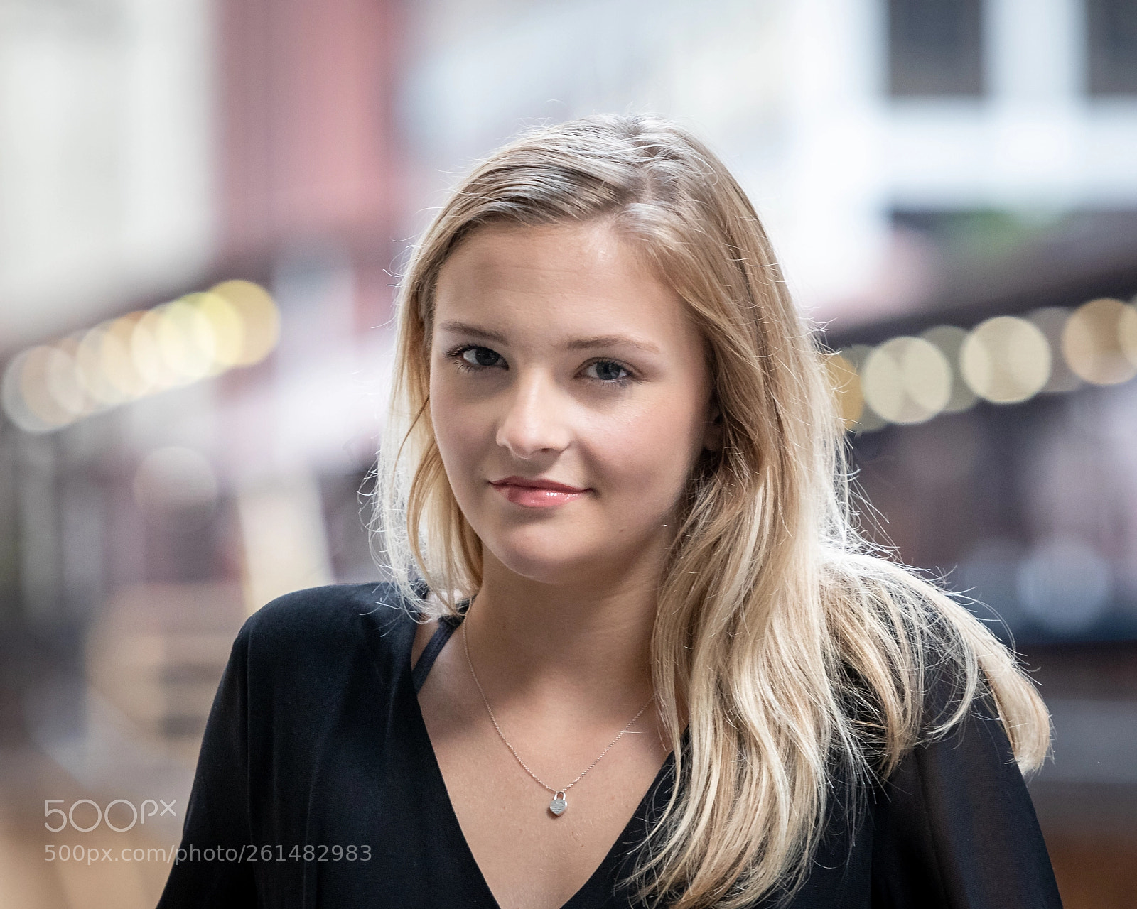 Canon EOS 5D Mark IV sample photo. Blond photography