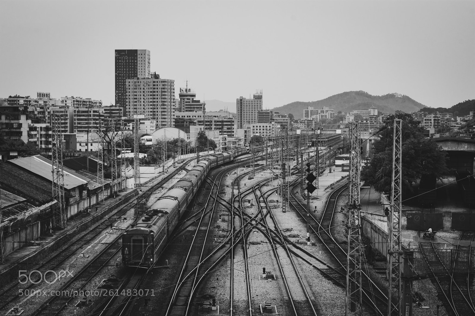 Nikon D5200 sample photo. Shaoguan railway photography