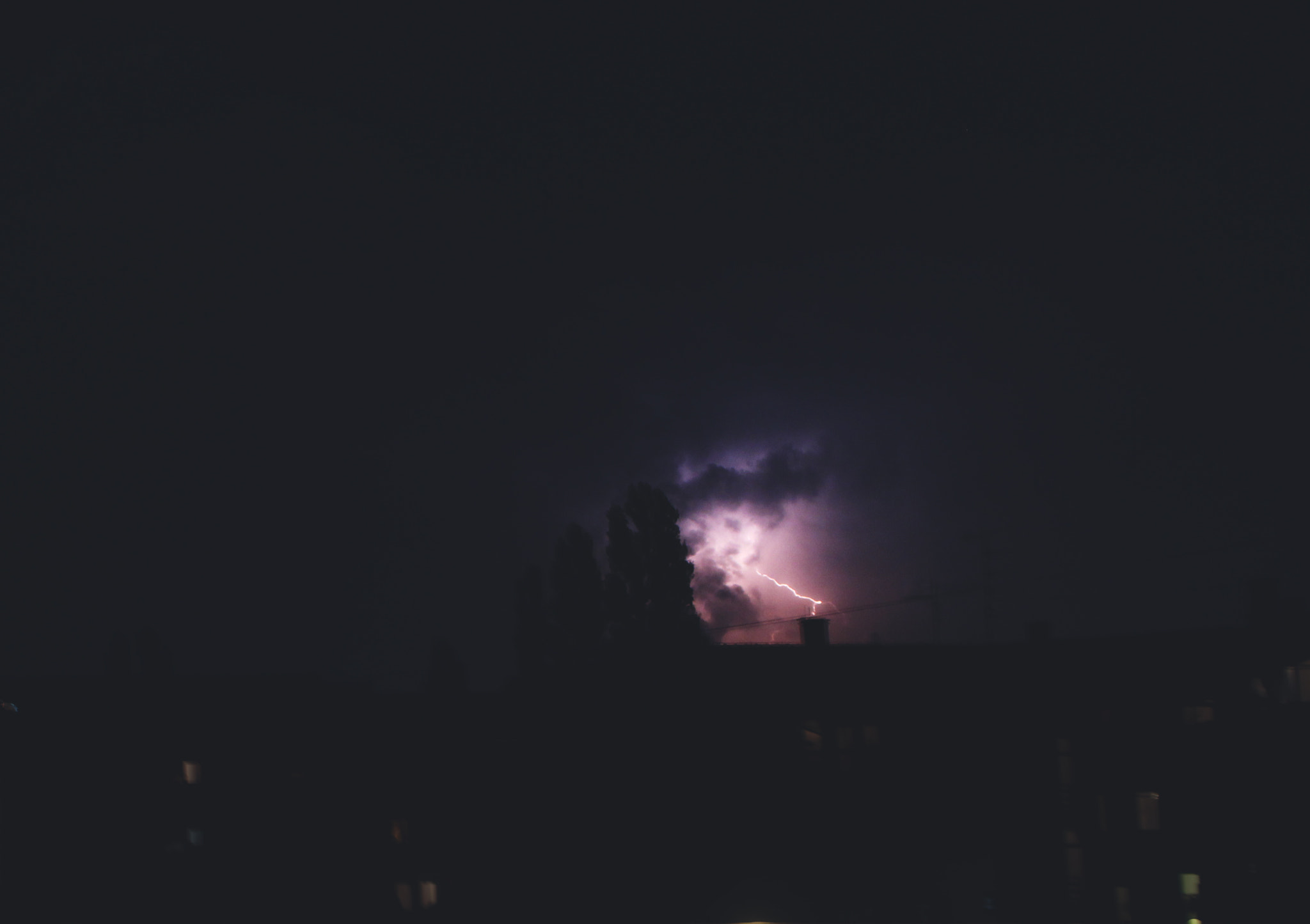Canon EOS M2 sample photo. Storm photography