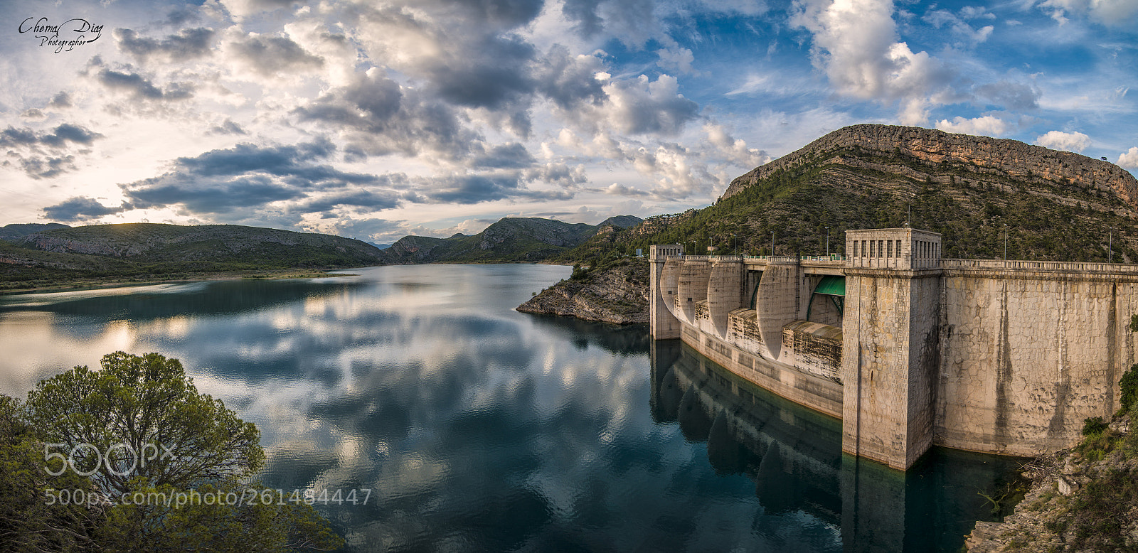 Nikon D800 sample photo. La presa. photography