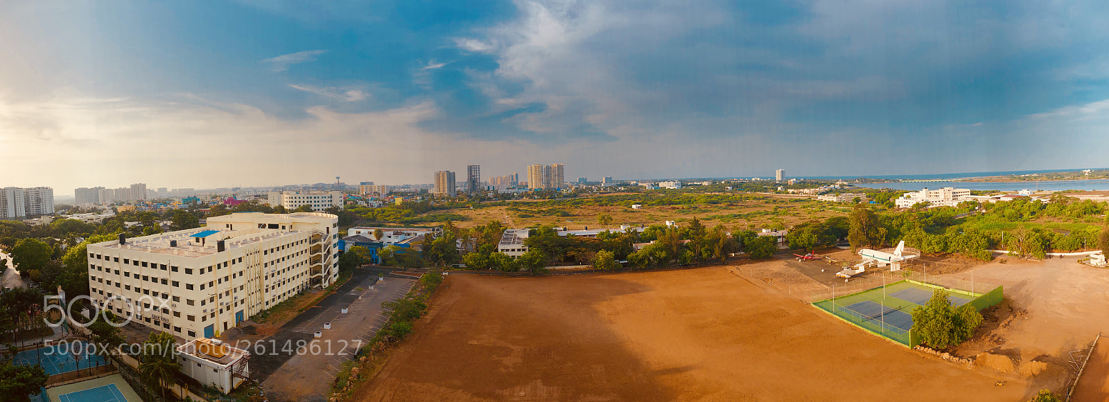 Apple iPhone X sample photo. Wide time! photography