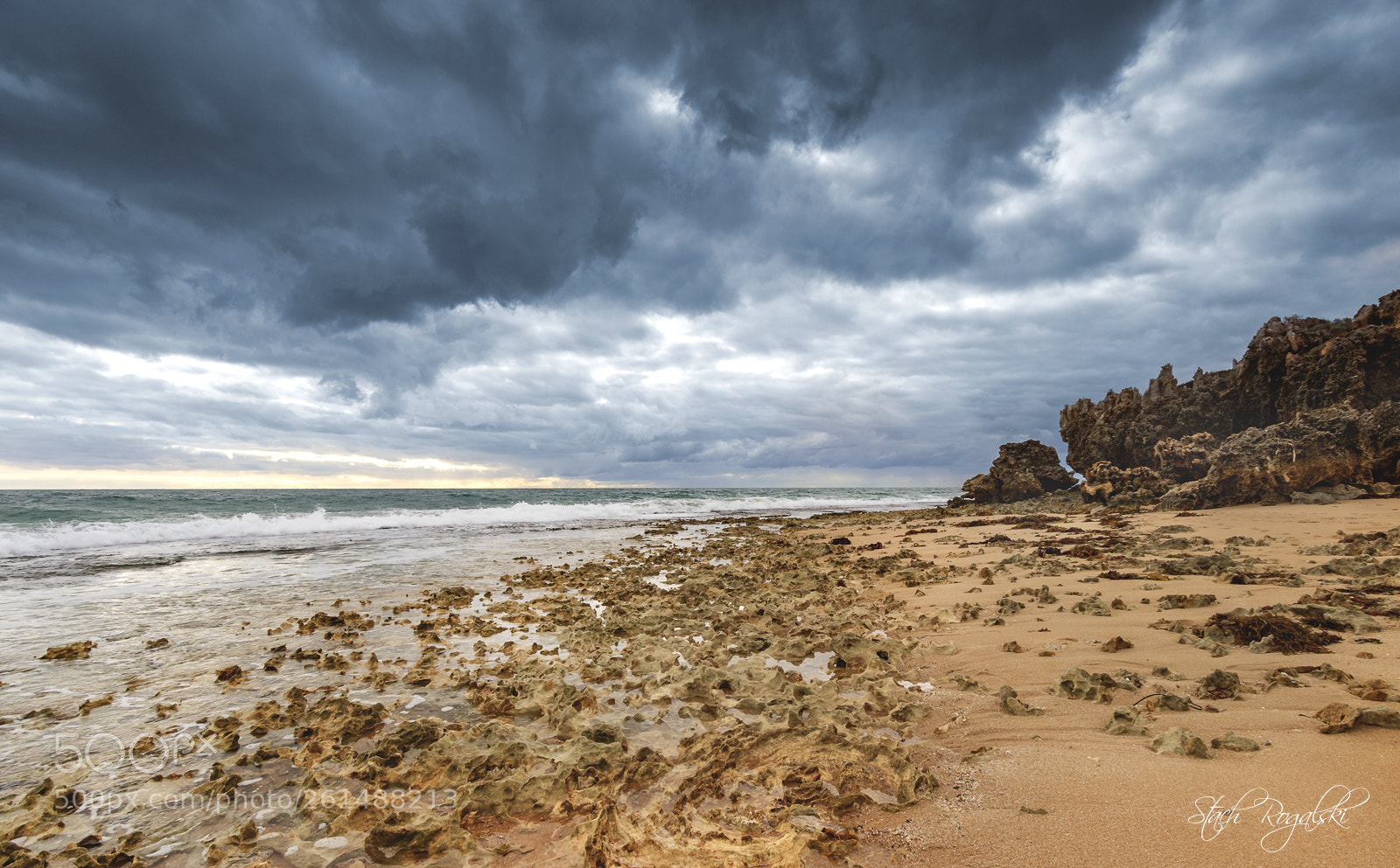 Canon EOS 7D Mark II sample photo. Stormy skies photography