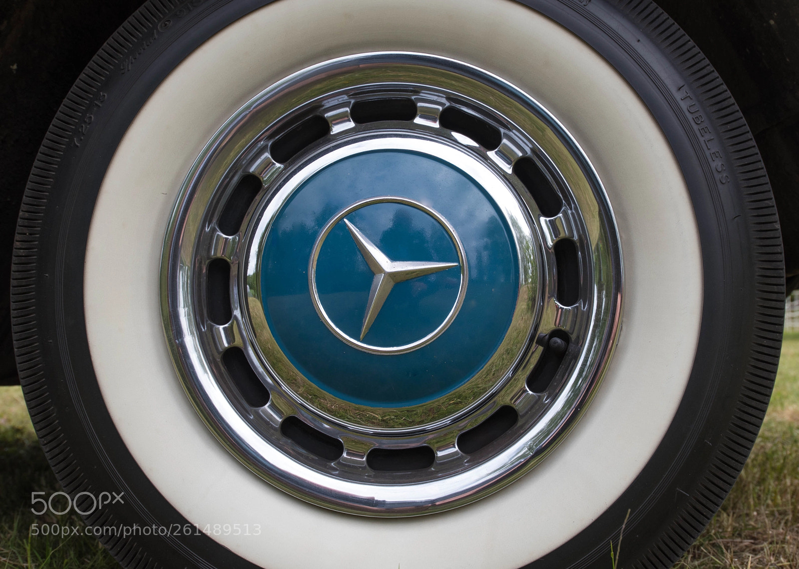 Nikon D750 sample photo. Merc 2 photography