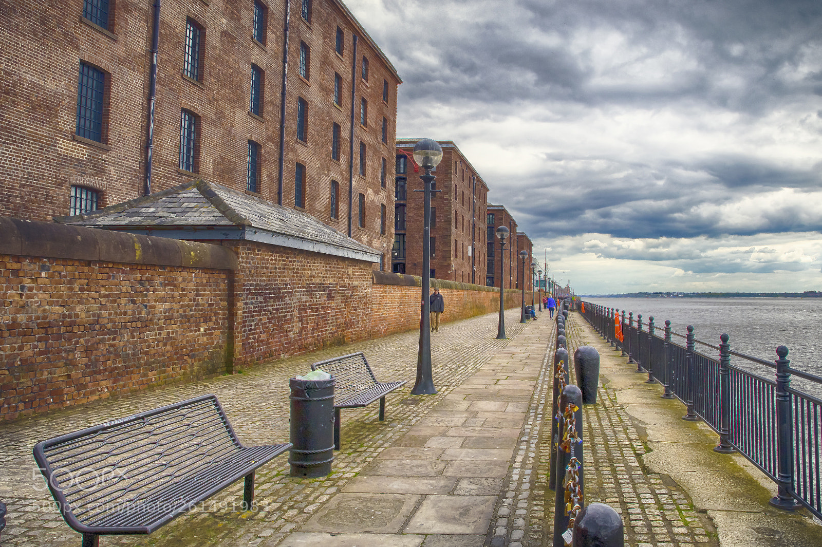Nikon D5100 sample photo. Docks promenade photography