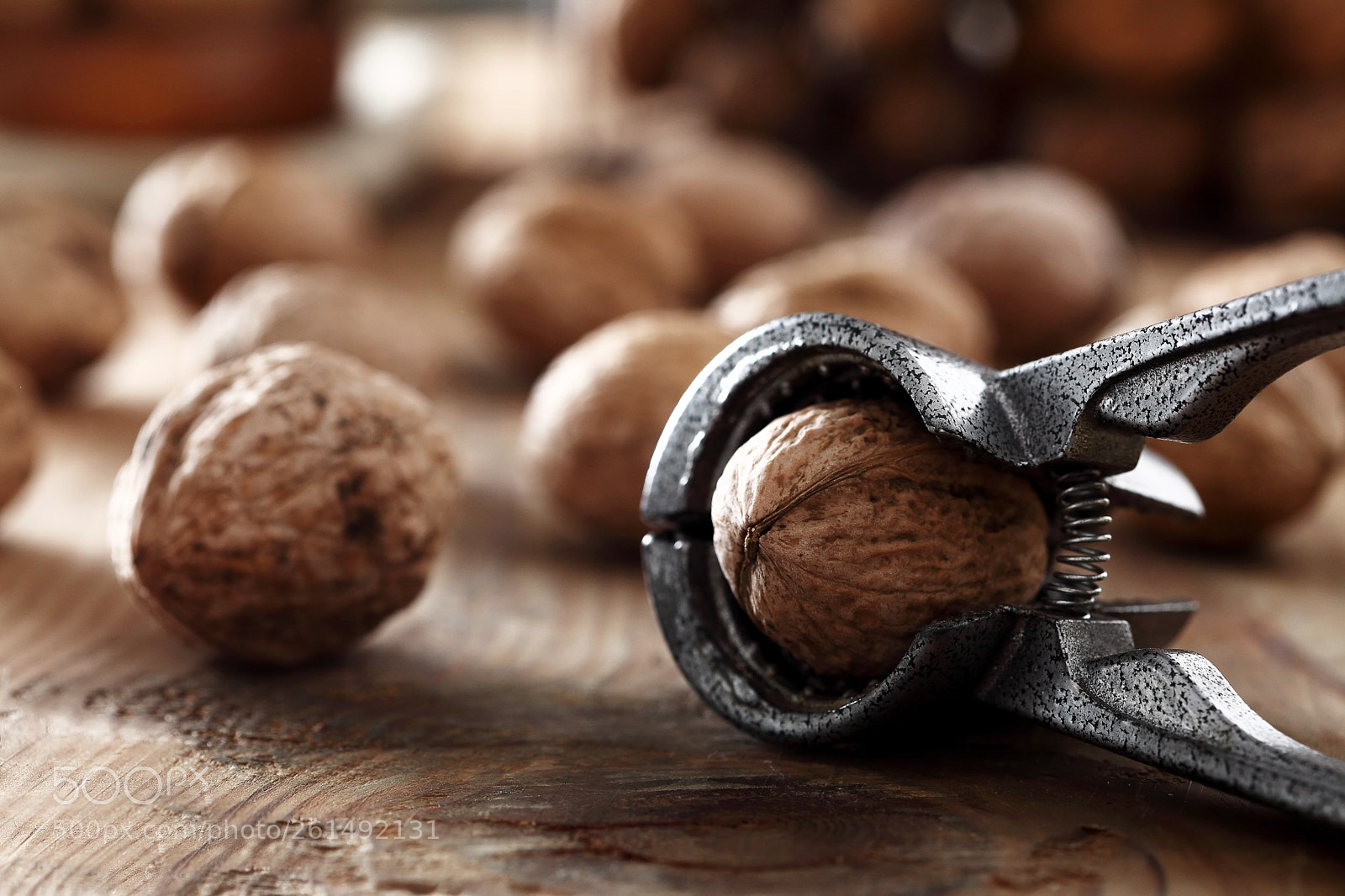 Canon EOS 5D Mark II sample photo. Walnut basket photography