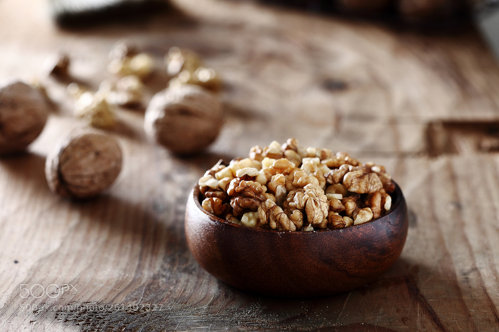 Canon EOS 5D Mark II sample photo. Walnut basket photography