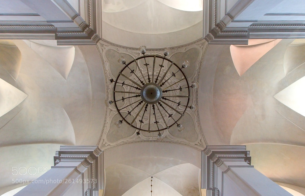 Canon EOS 700D (EOS Rebel T5i / EOS Kiss X7i) sample photo. Chandelier photography