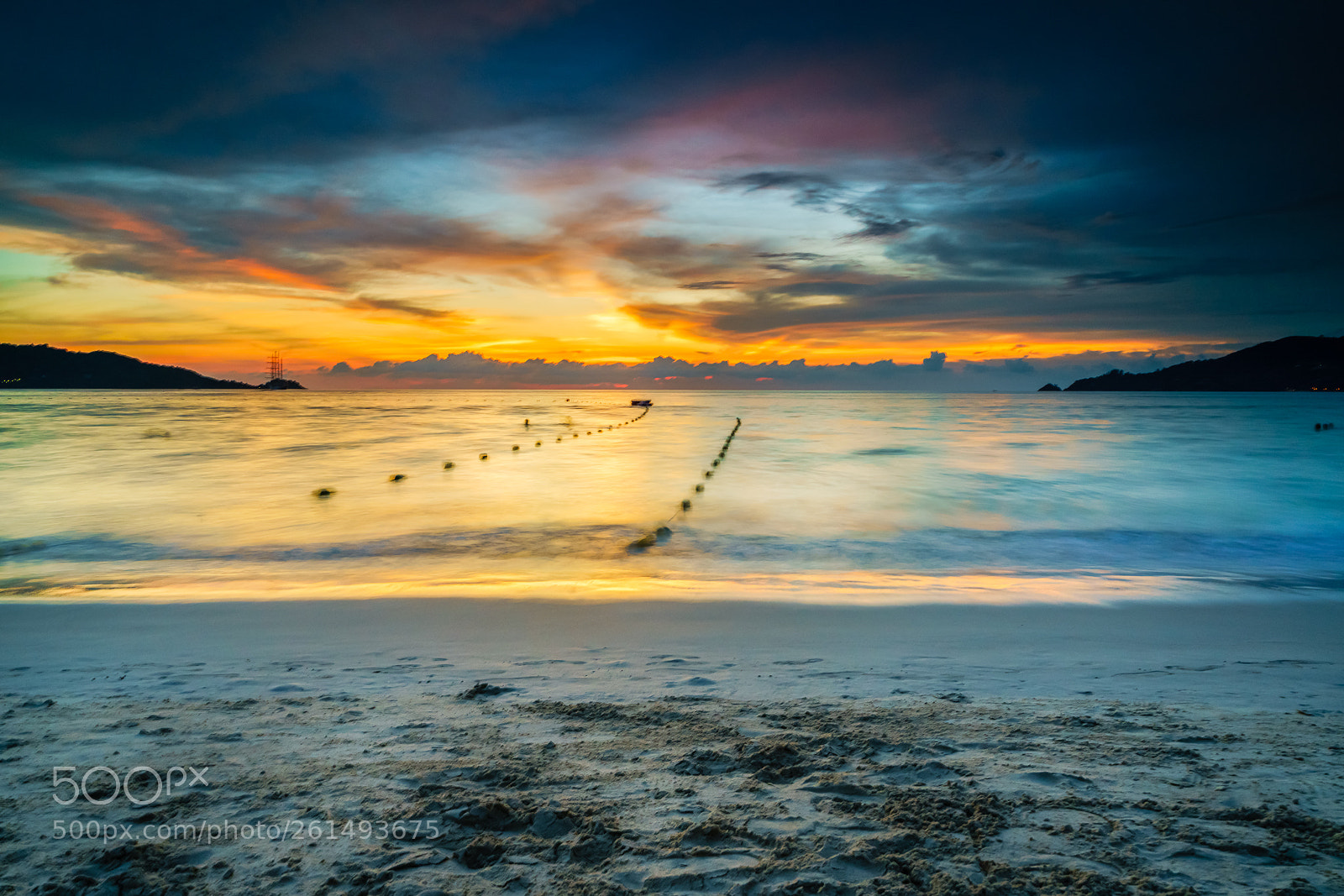Sony a7R II sample photo. The last lights photography
