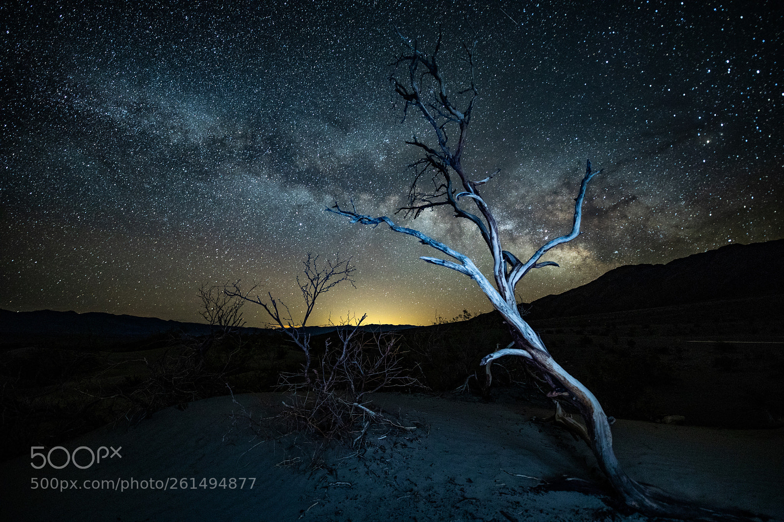 Canon EOS 5D Mark IV sample photo. Death valley milky way photography
