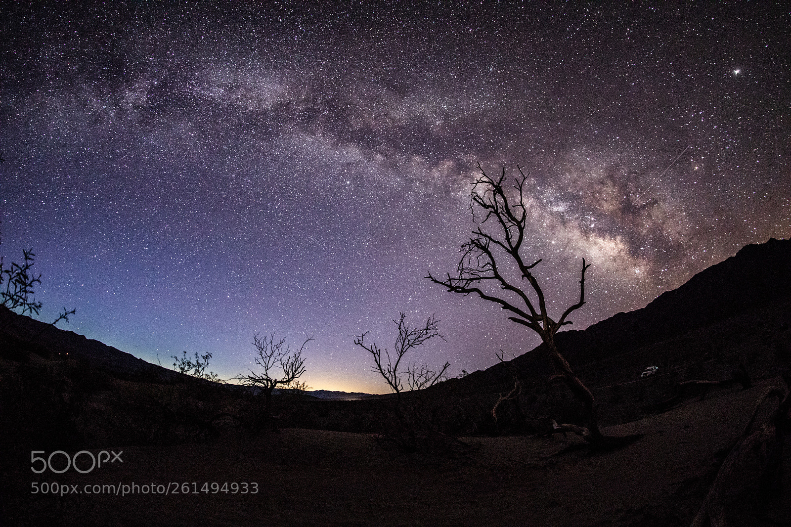 Canon EOS 5D Mark IV sample photo. Death valley milky way photography
