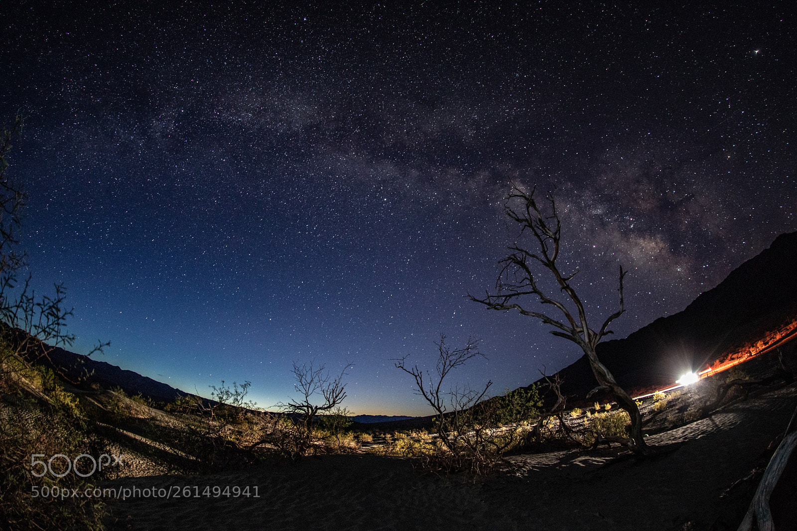 Canon EOS 5D Mark IV sample photo. Death valley milky way photography