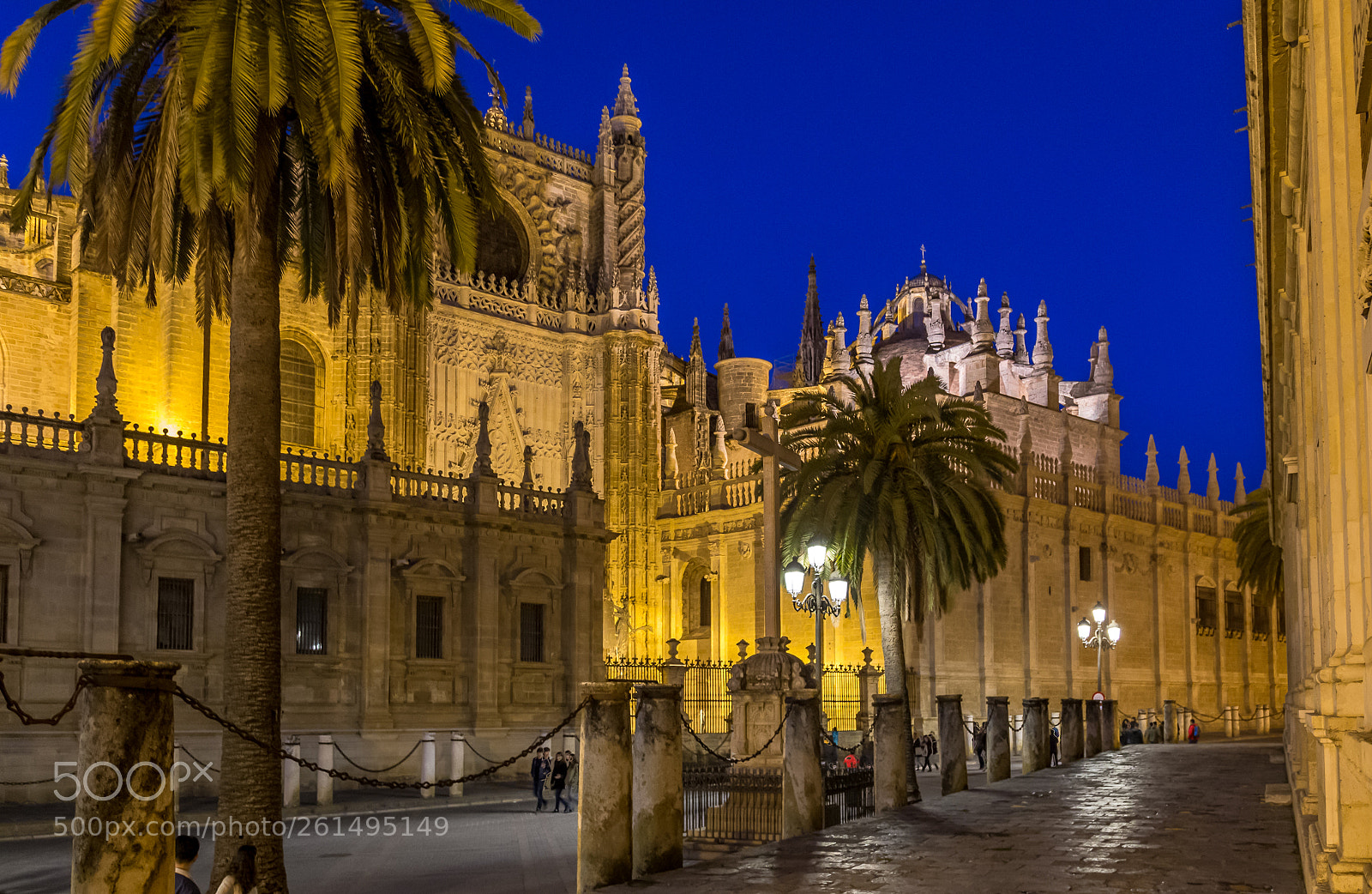 Canon EOS 6D sample photo. Sevilla⏐cathedral at dusk photography