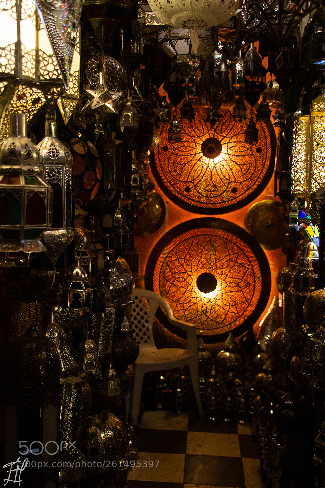 Canon EOS 700D (EOS Rebel T5i / EOS Kiss X7i) sample photo. Lights and shadows in photography