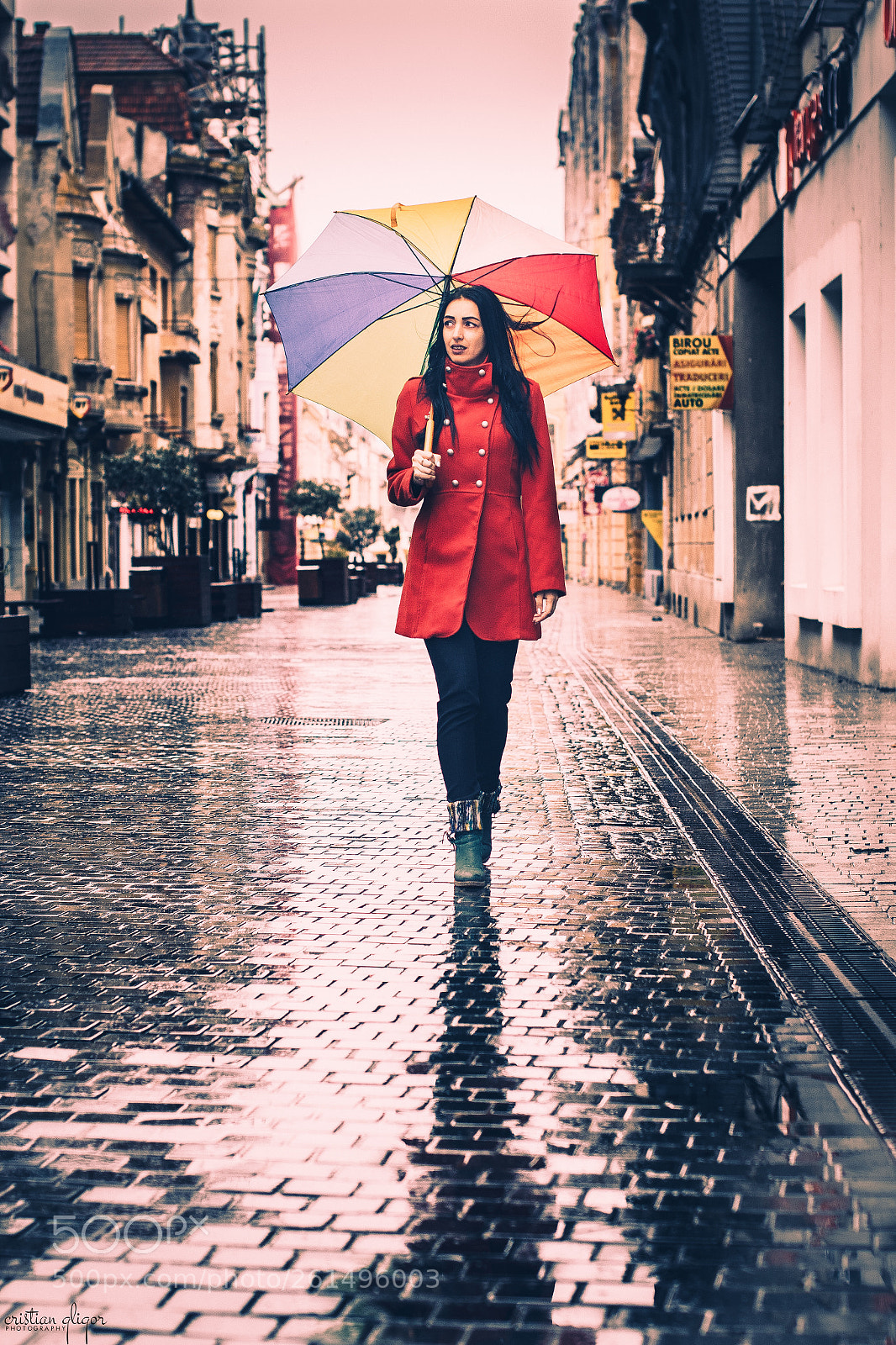 Canon EOS 70D sample photo. Walking in the rain photography