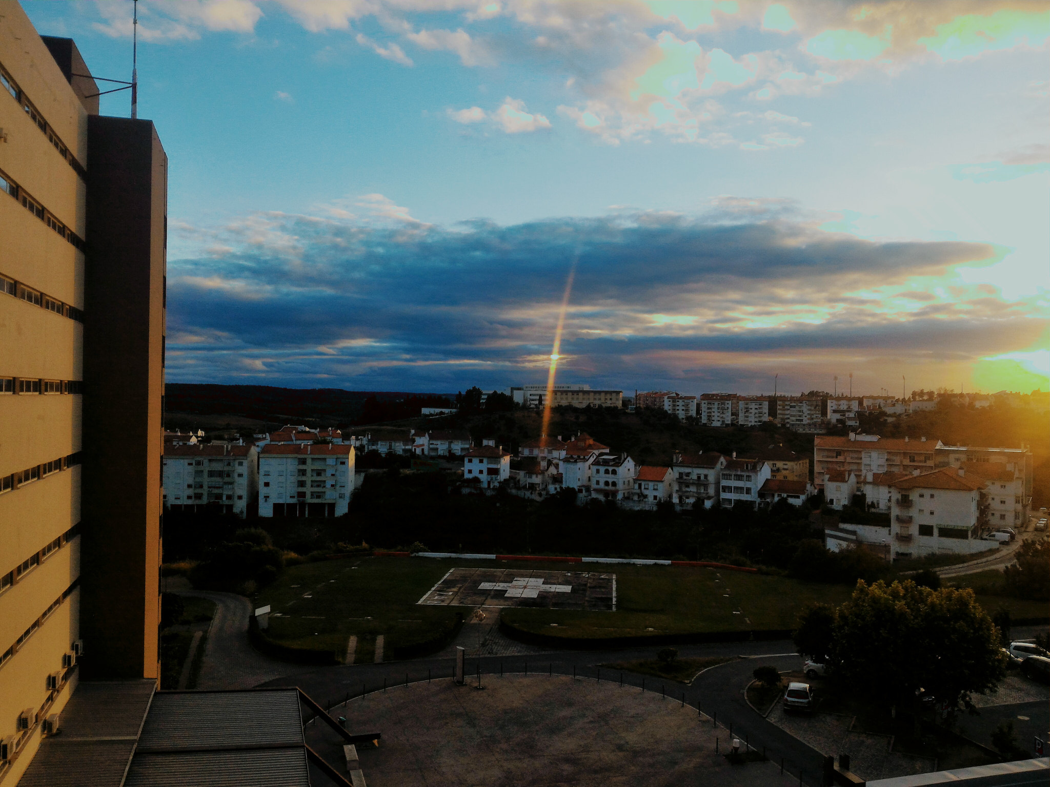 ASUS ZenFone 2 (ZE551ML) sample photo. Through the window photography