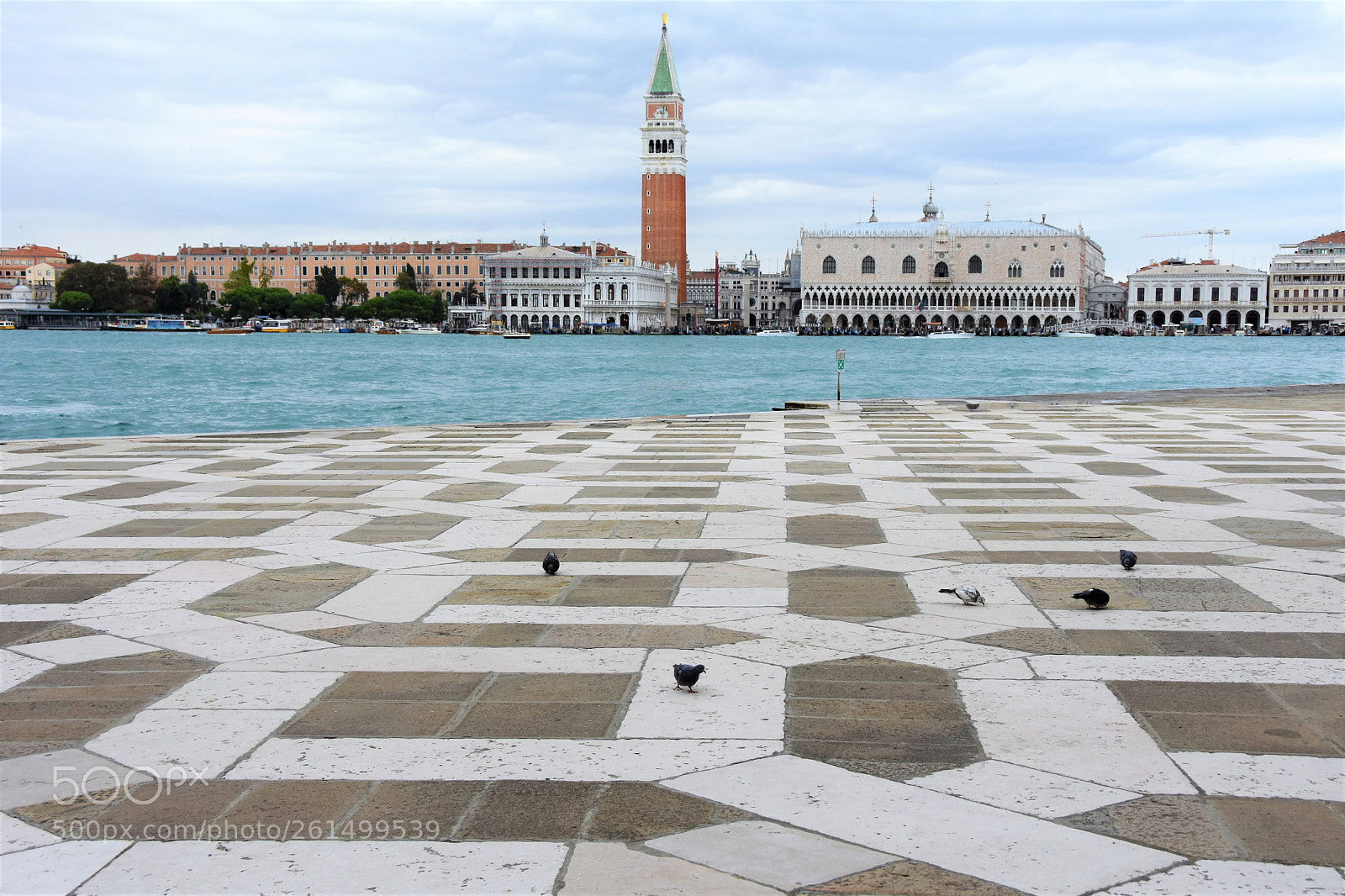 Nikon D7200 sample photo. Crowdless in venice. photography