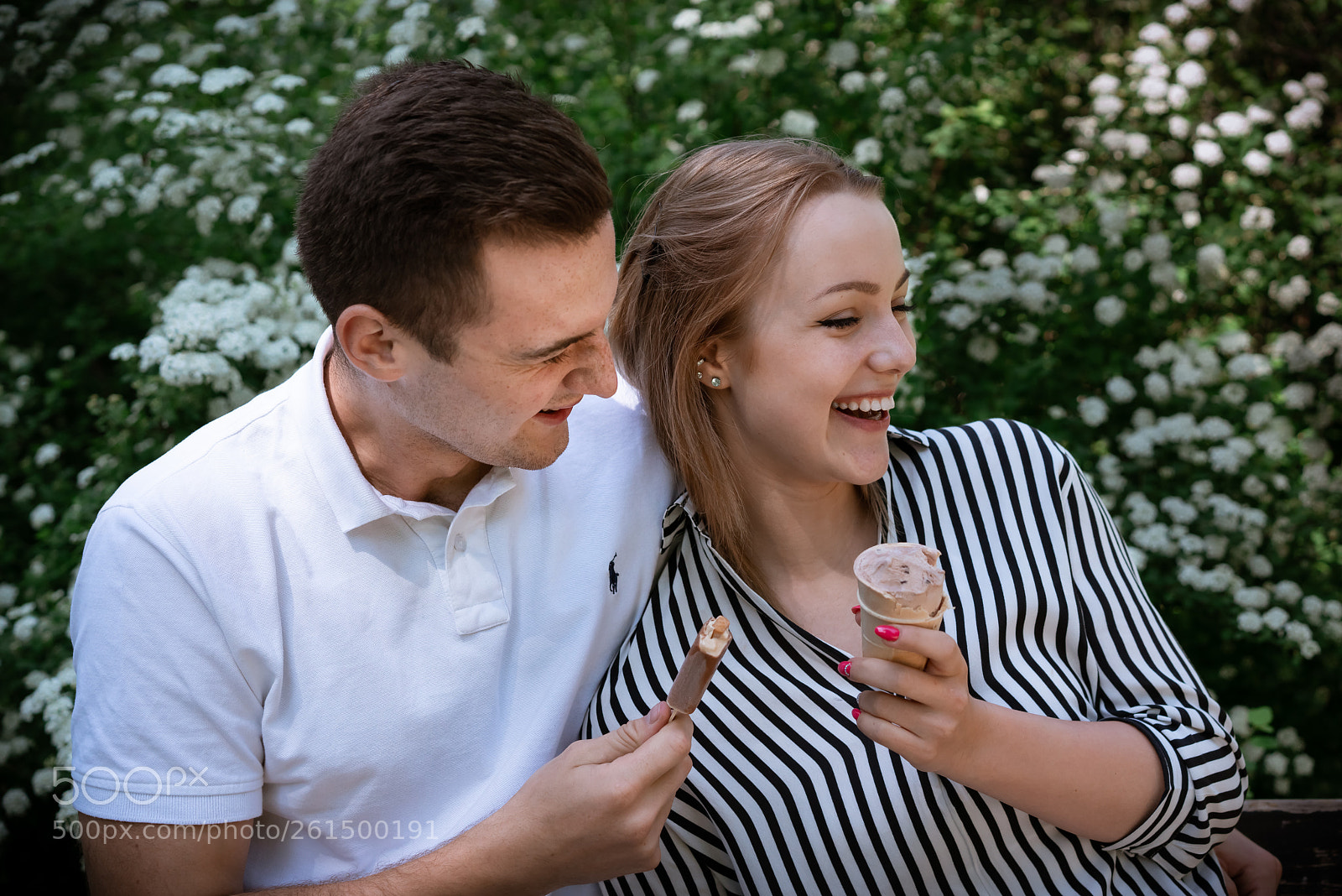 Sony a7R II sample photo. Young and happy two photography