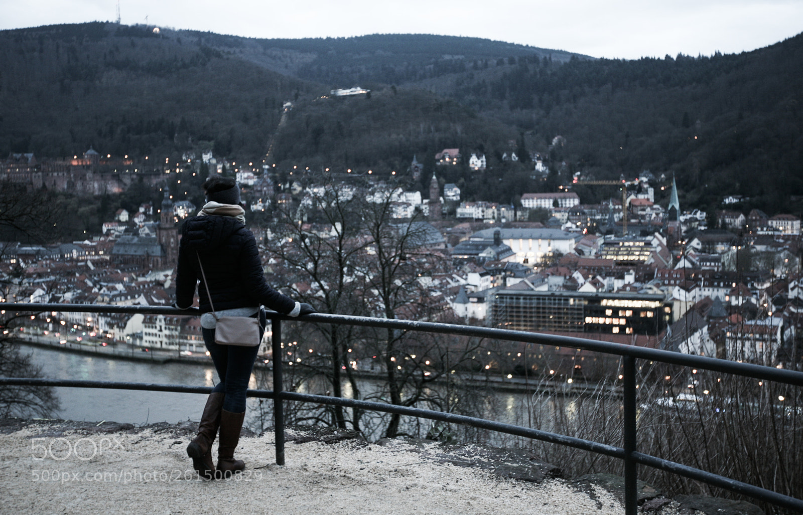 Canon EOS 5D sample photo. Waiting for the dawn photography