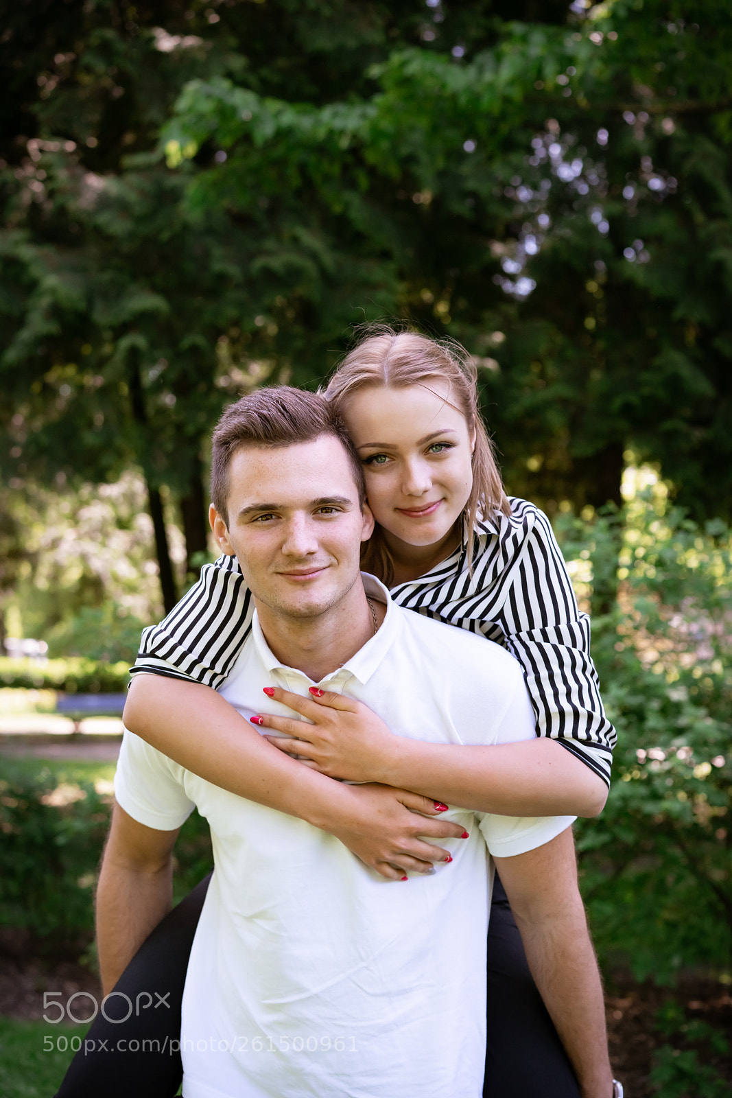 Sony a7R II sample photo. Young and happy two photography