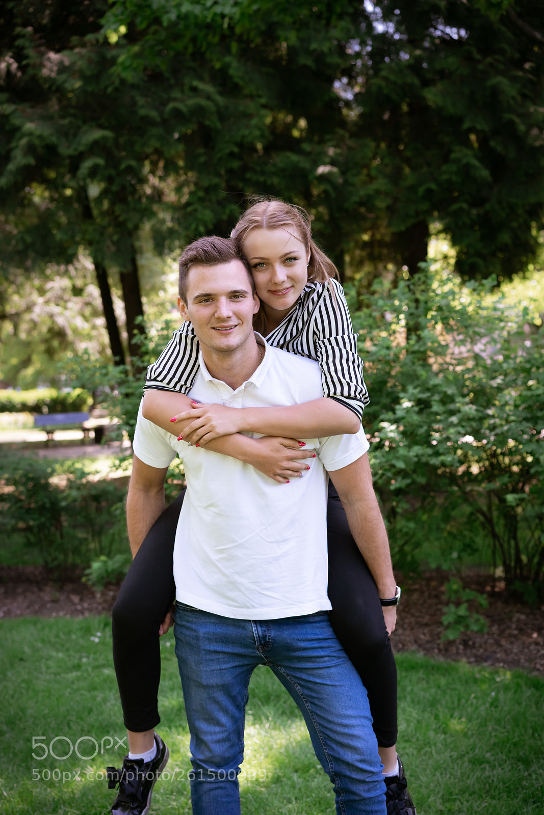 Sony a7R II sample photo. Young and happy two photography