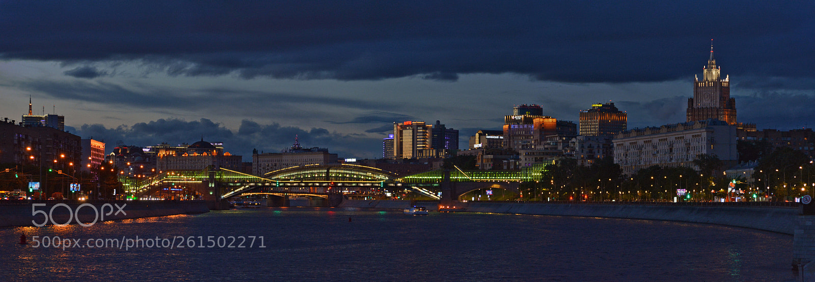 Nikon D5200 sample photo. Moscow nightfall photography