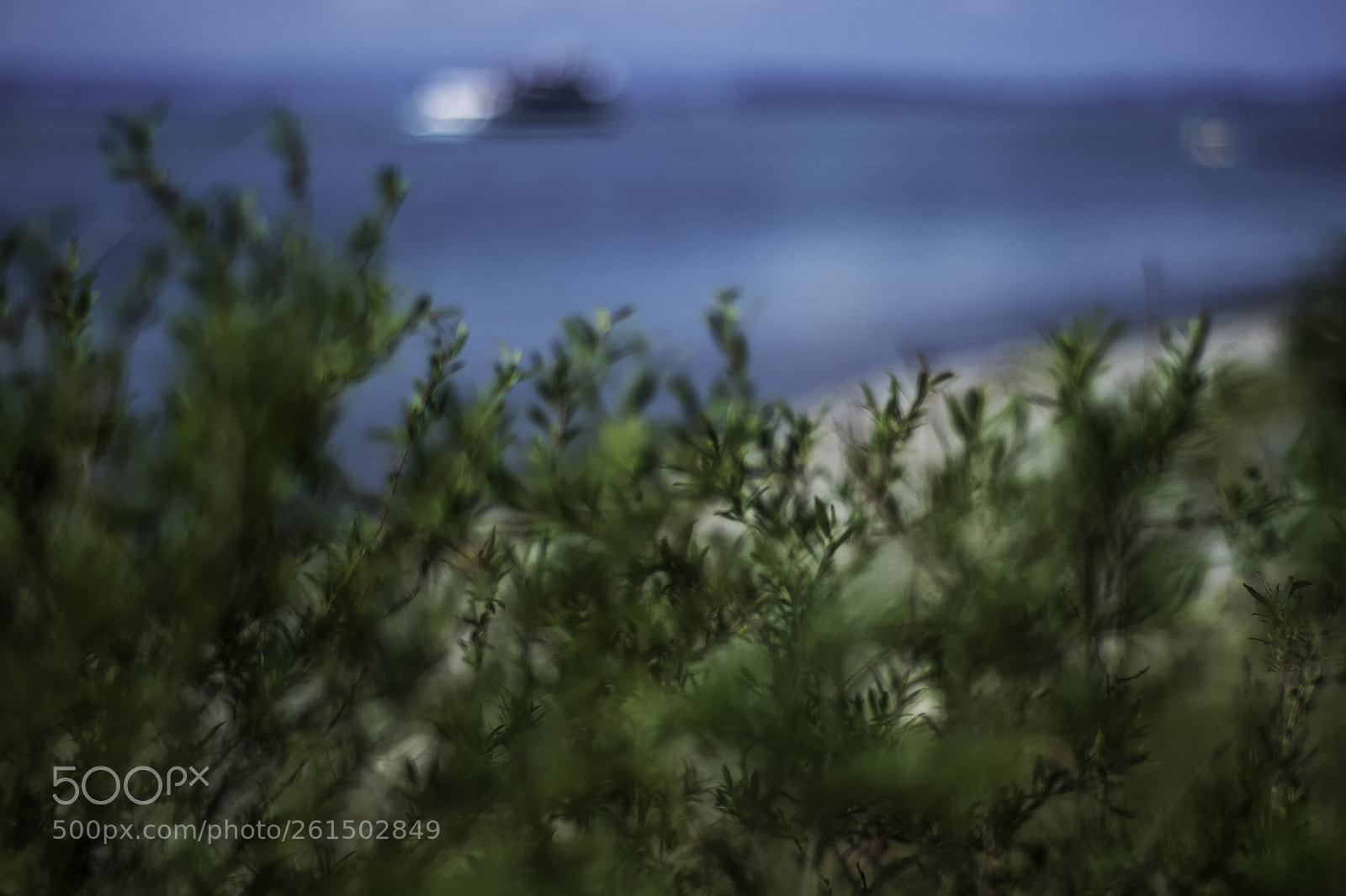 Fujifilm X-T1 sample photo. Departure photography