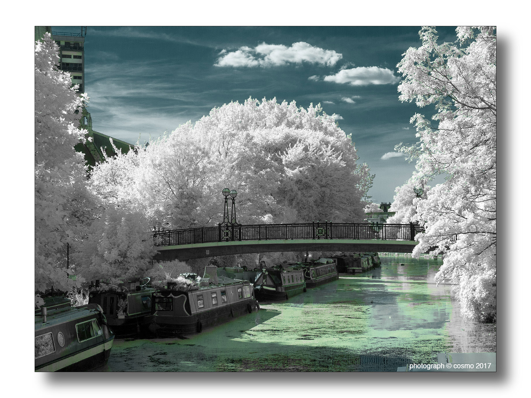 Panasonic Lumix DMC-G5 sample photo. Regents canal #1. photography