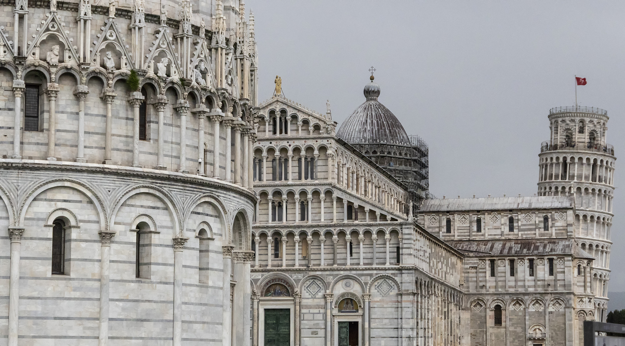Panasonic Lumix DMC-LX10 (Lumix DMC-LX15) sample photo. Pisa italy () photography