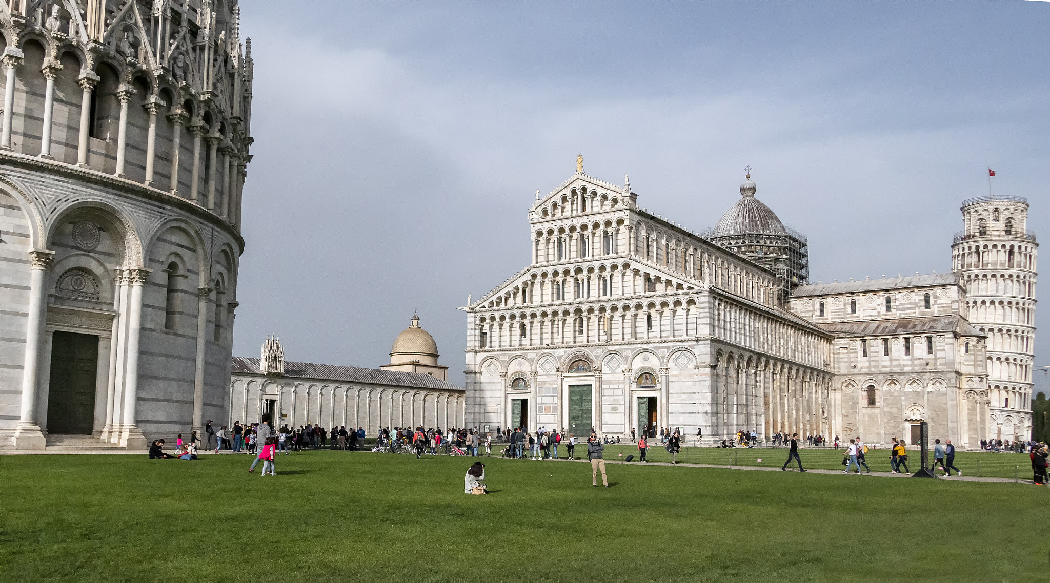 Panasonic Lumix DMC-LX10 (Lumix DMC-LX15) sample photo. Pisa italy () photography
