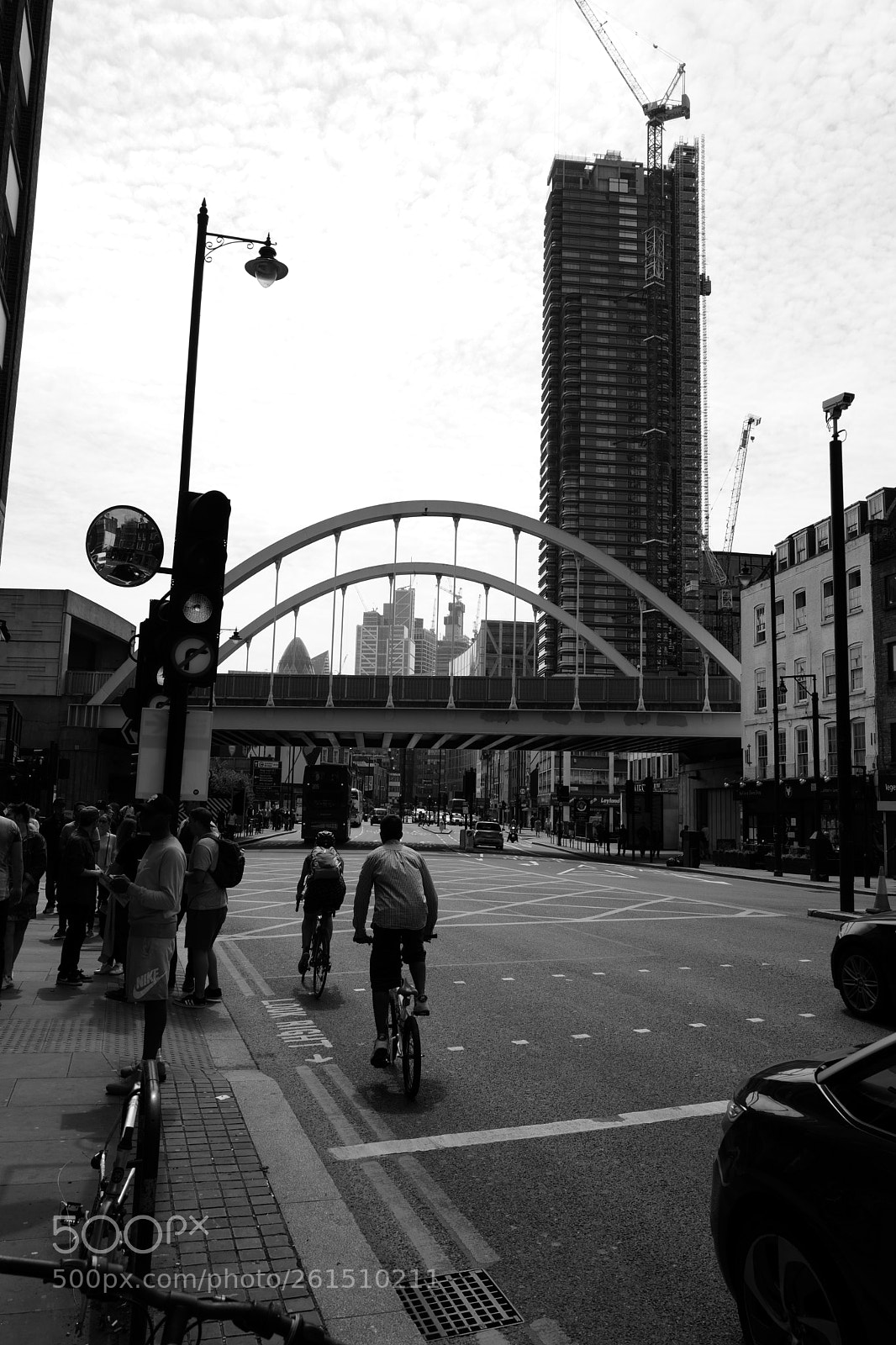 Leica Q (Typ 116) sample photo. Cyclists photography