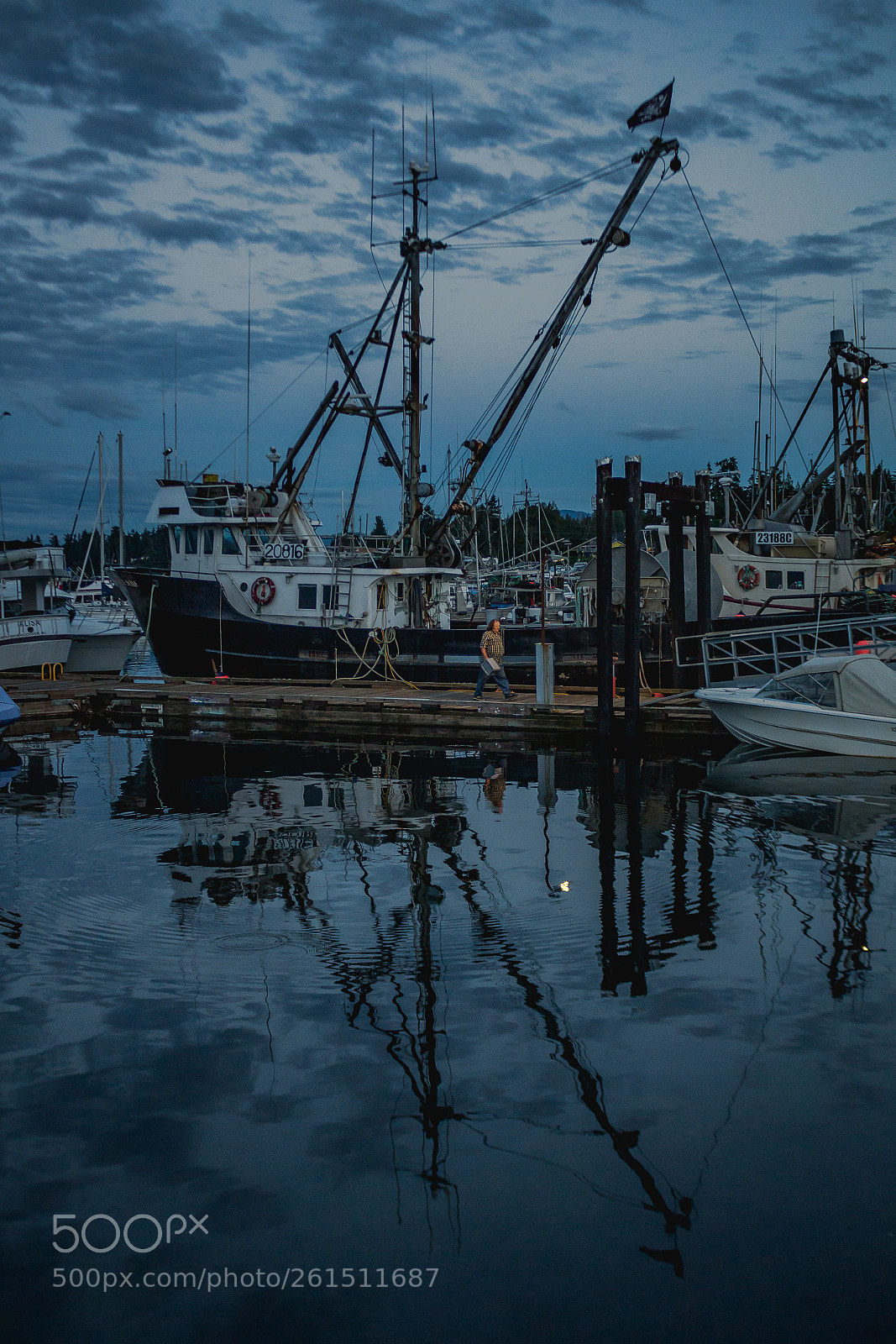 Canon EOS 700D (EOS Rebel T5i / EOS Kiss X7i) sample photo. Down by the bay photography