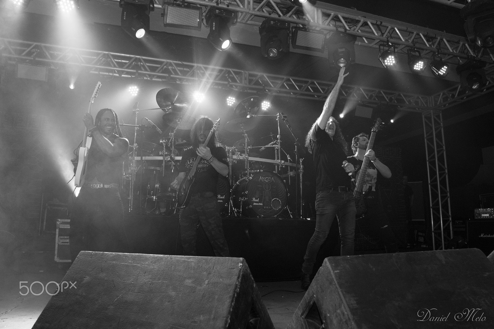 Sony Alpha a3000 sample photo. Banda angra photography