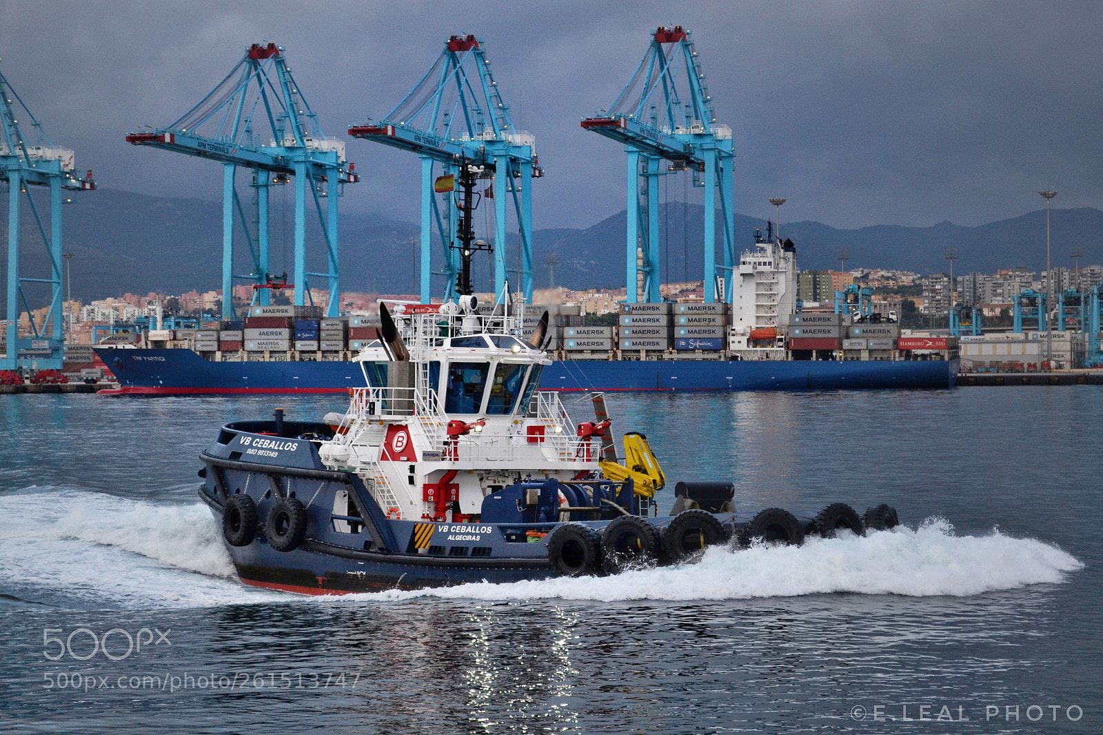 Nikon D3100 sample photo. Vb ceballos. algeciras port photography