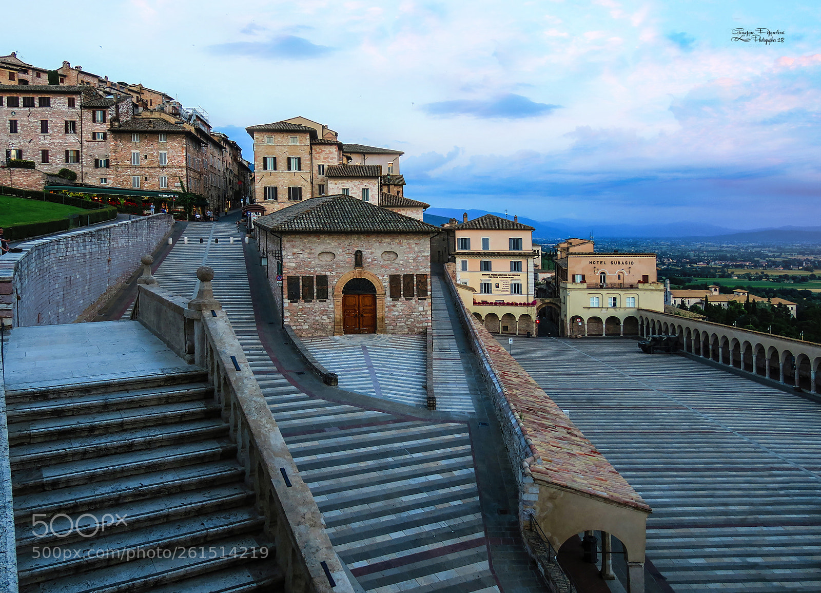 Canon PowerShot G3 X sample photo. Assisi (pg) photography