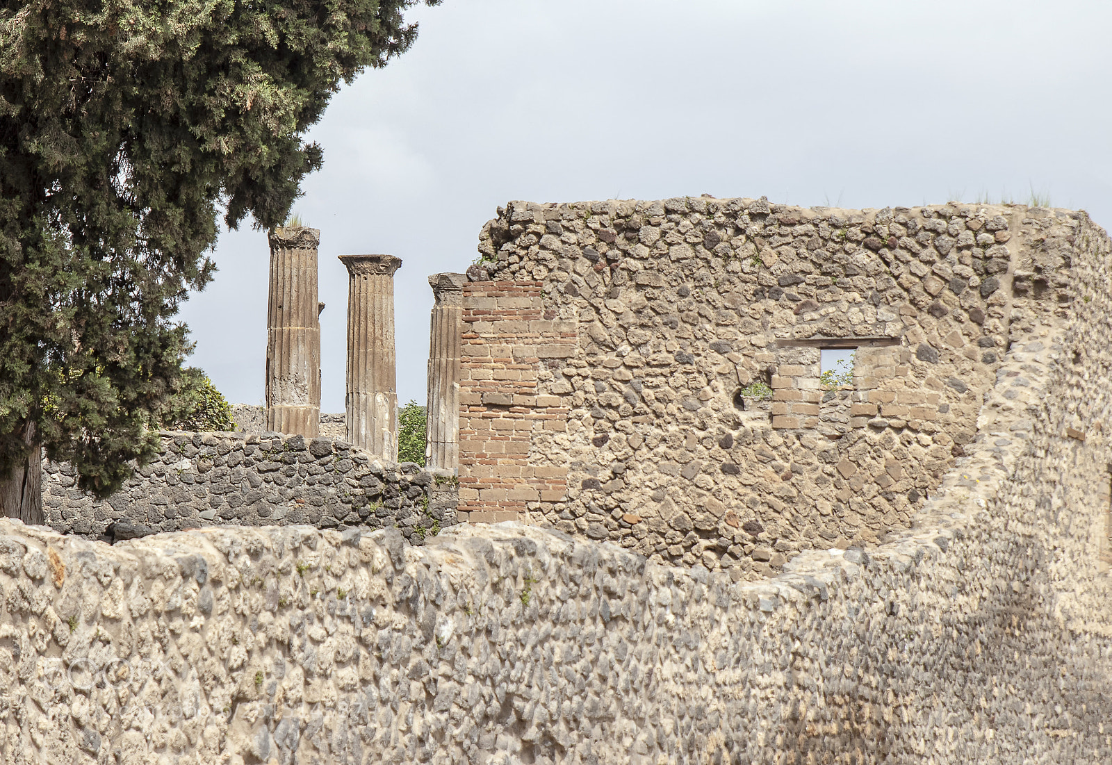Canon EOS 80D sample photo. Pompeii italy photography