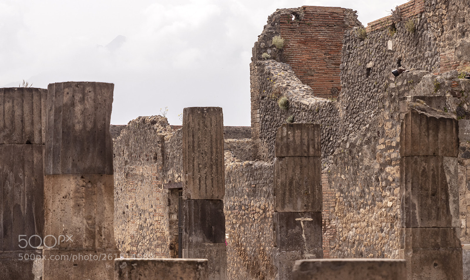 Canon EOS 80D sample photo. Pompeii italy photography