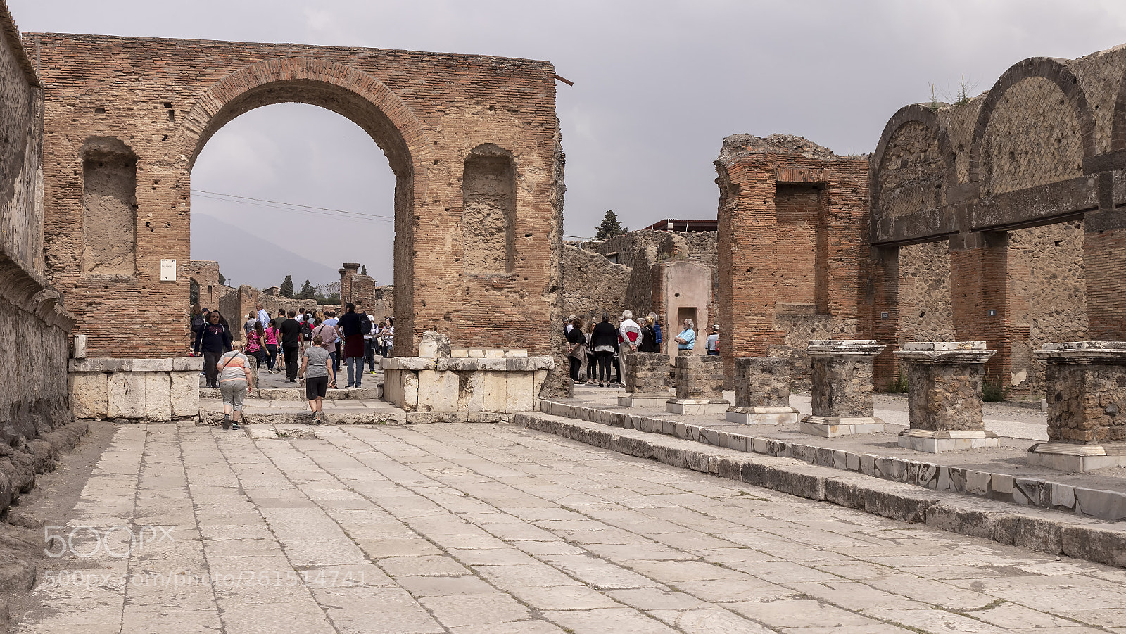 Canon EOS 80D sample photo. Pompeii italy photography