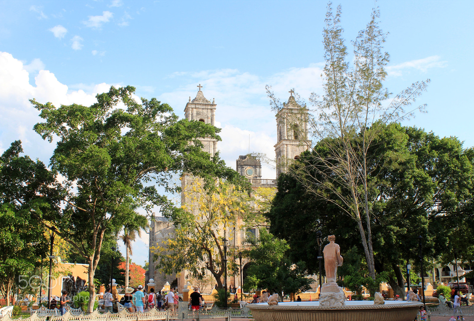 Canon EOS 1300D (EOS Rebel T6 / EOS Kiss X80) sample photo. San servasio cathedral photography