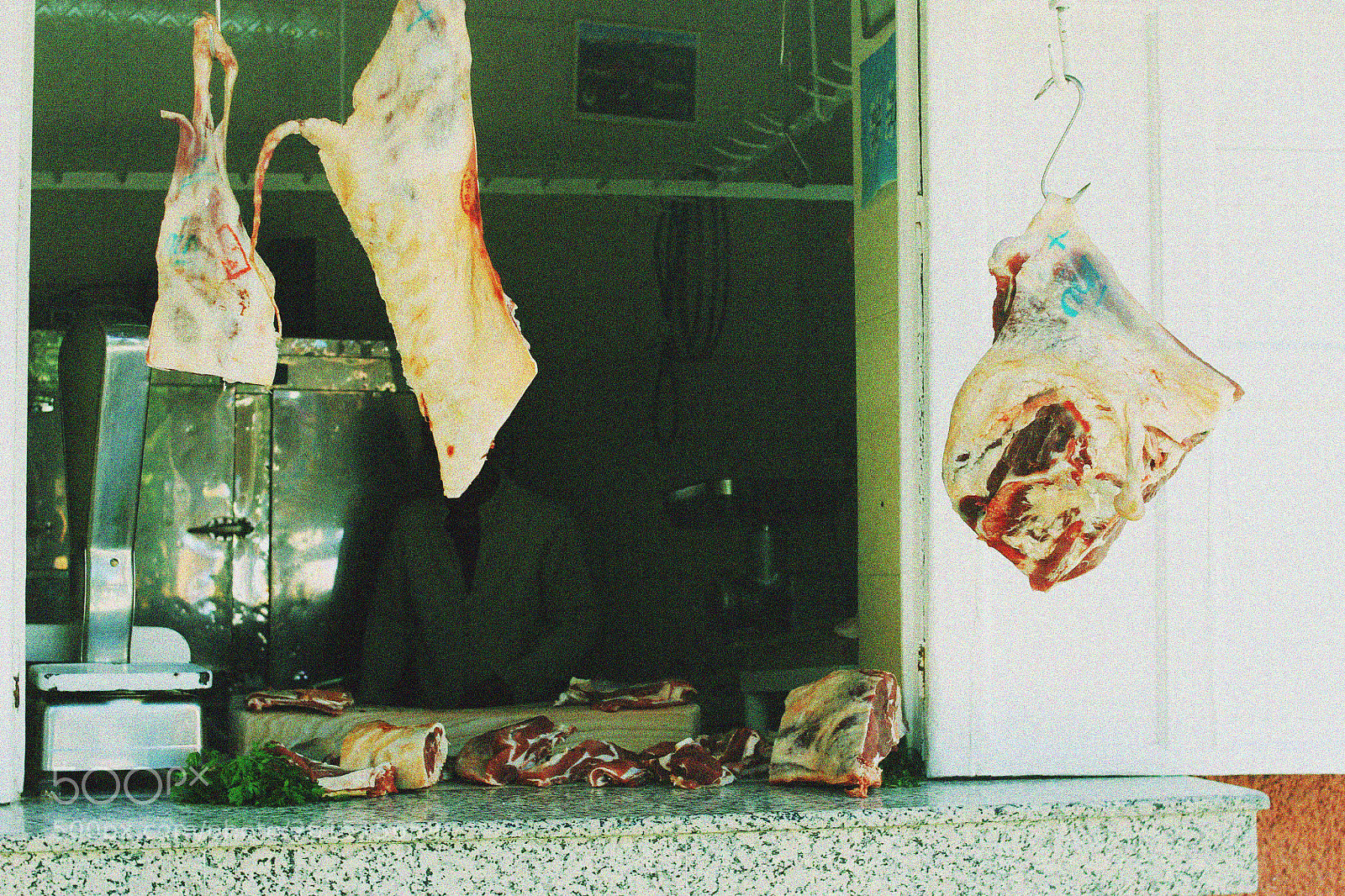 Canon EOS 1100D (EOS Rebel T3 / EOS Kiss X50) sample photo. Butcher's shop in morocco photography