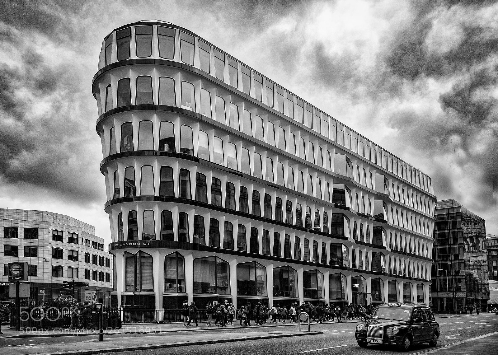 Canon EOS 6D Mark II sample photo. 30 cannon street, london photography