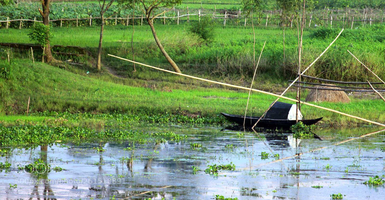 Canon EOS 700D (EOS Rebel T5i / EOS Kiss X7i) sample photo. Scenary with boat photography