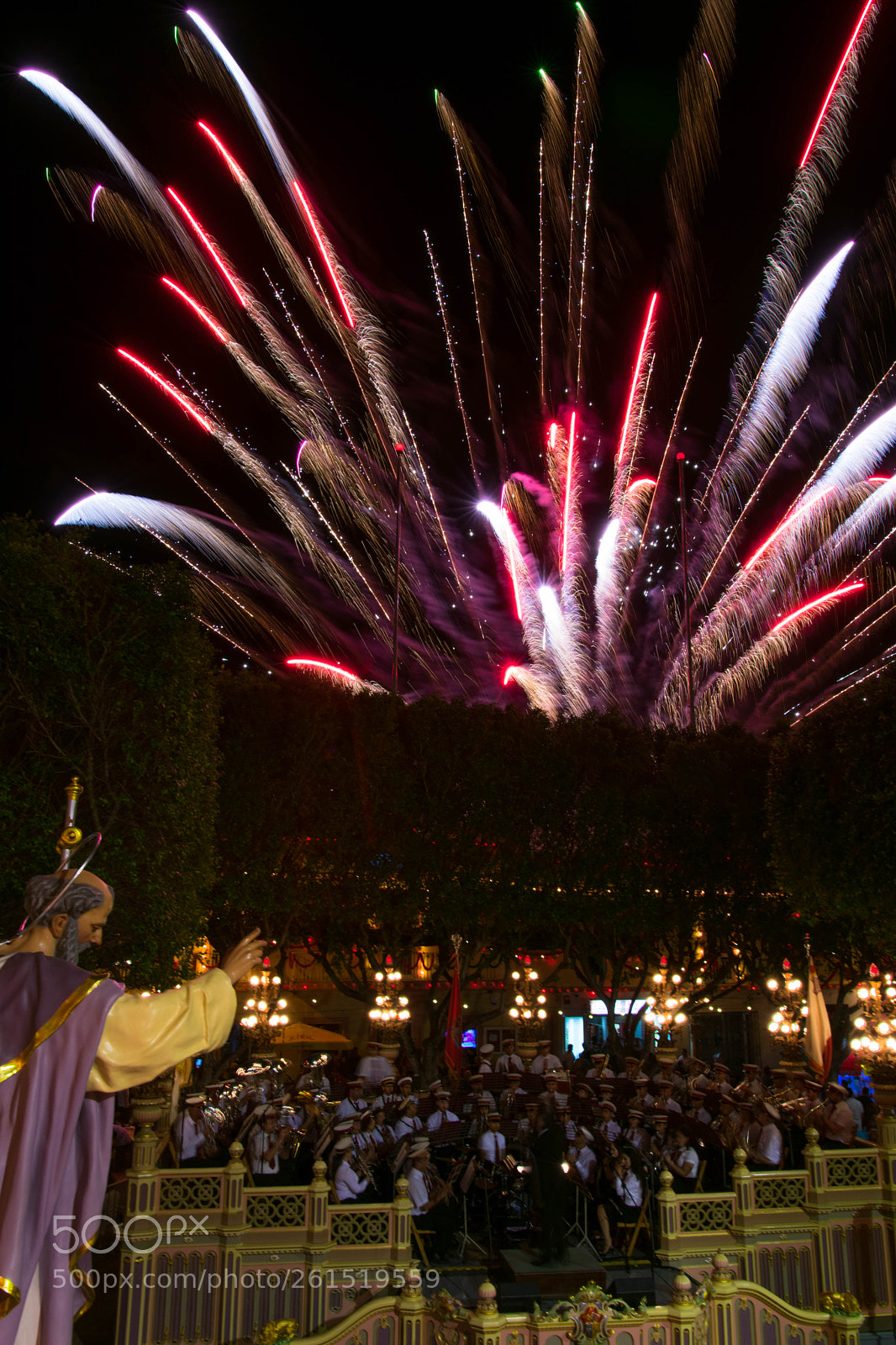 Nikon D3400 sample photo. Fireworks coordinated with music photography