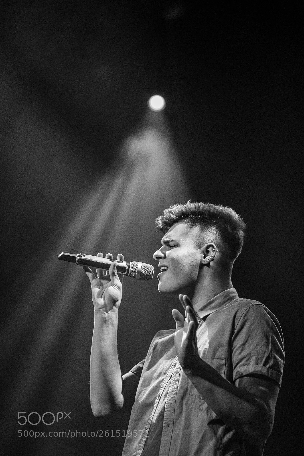Canon EOS 6D sample photo. Graduation performance photography