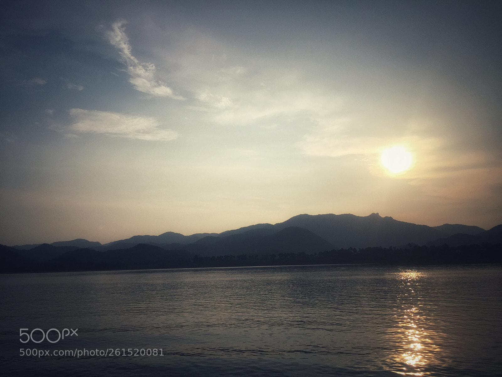 Apple iPhone 6 sample photo. Golden light photography