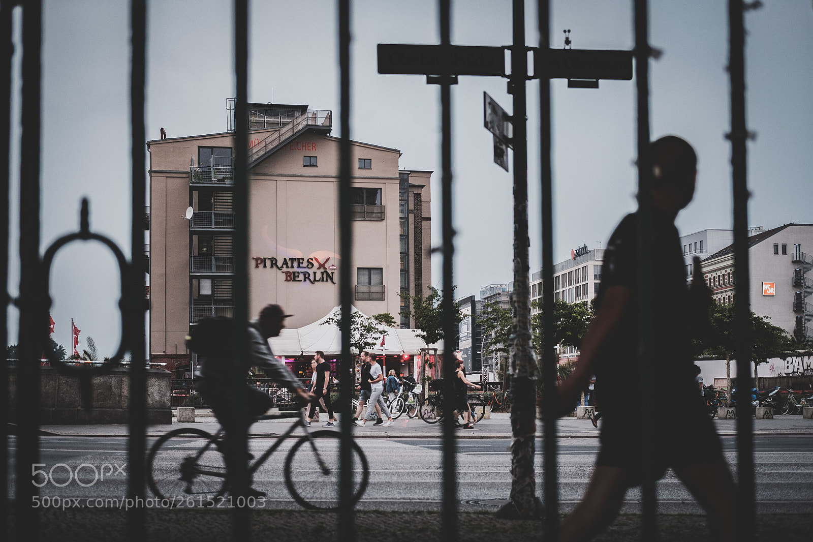 Fujifilm X-T20 sample photo. Pirates berlin photography