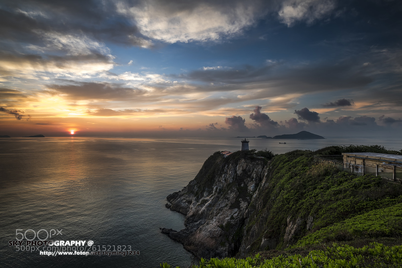 Canon EOS 5D Mark IV sample photo. Cape d'aguilar lighthouse photography