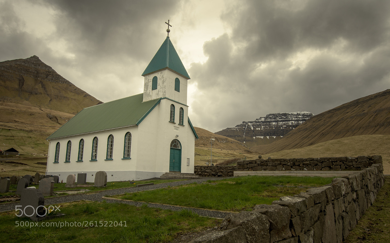 Nikon D7200 sample photo. Village church photography